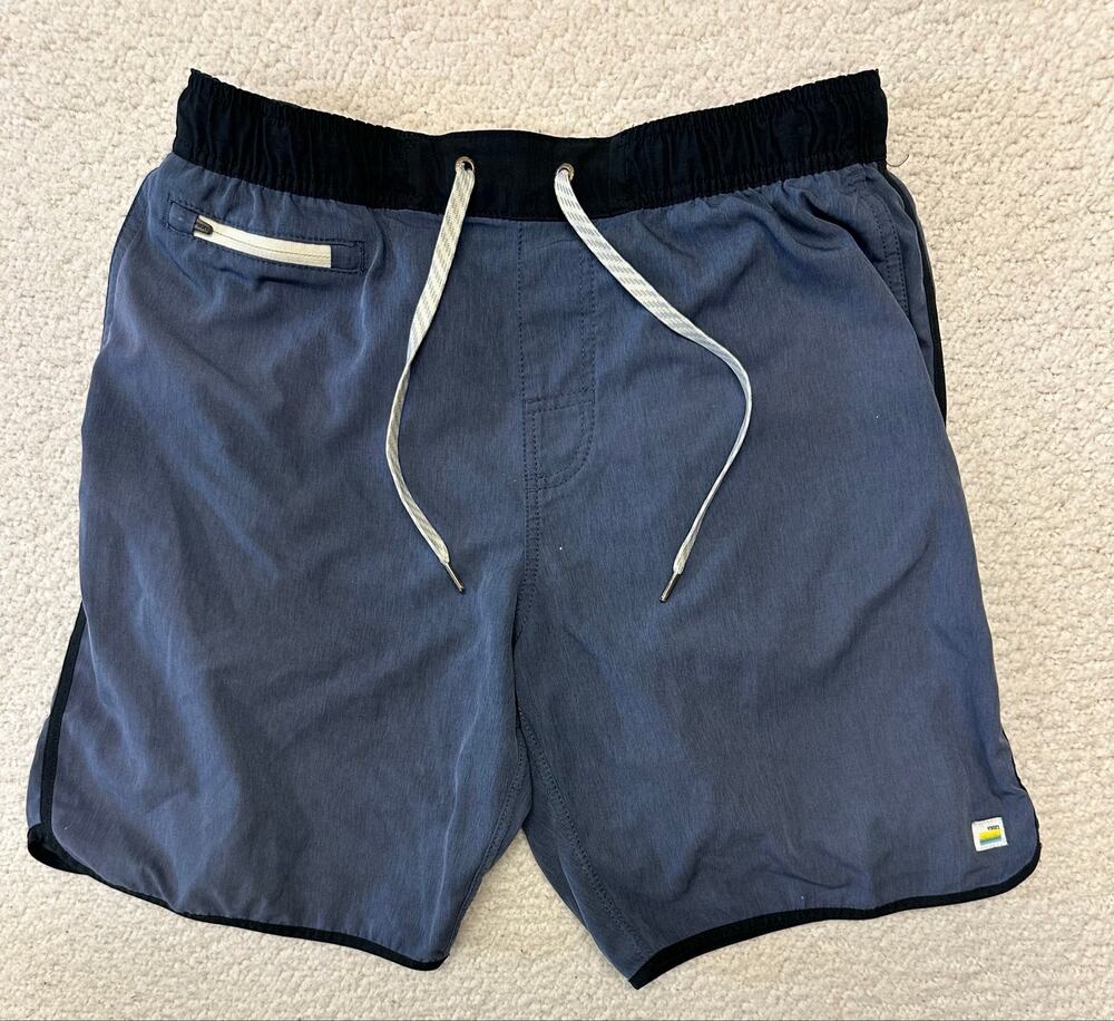Vuori Mens Banks Shorts Medium